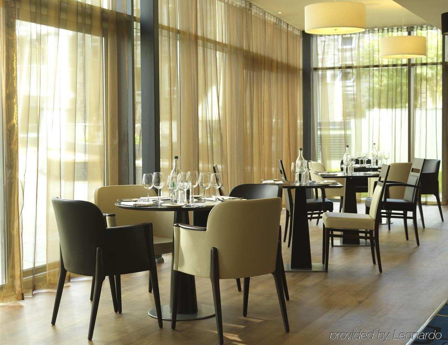 Hilton Garden Inn Aberdeen City Centre Екстер'єр фото