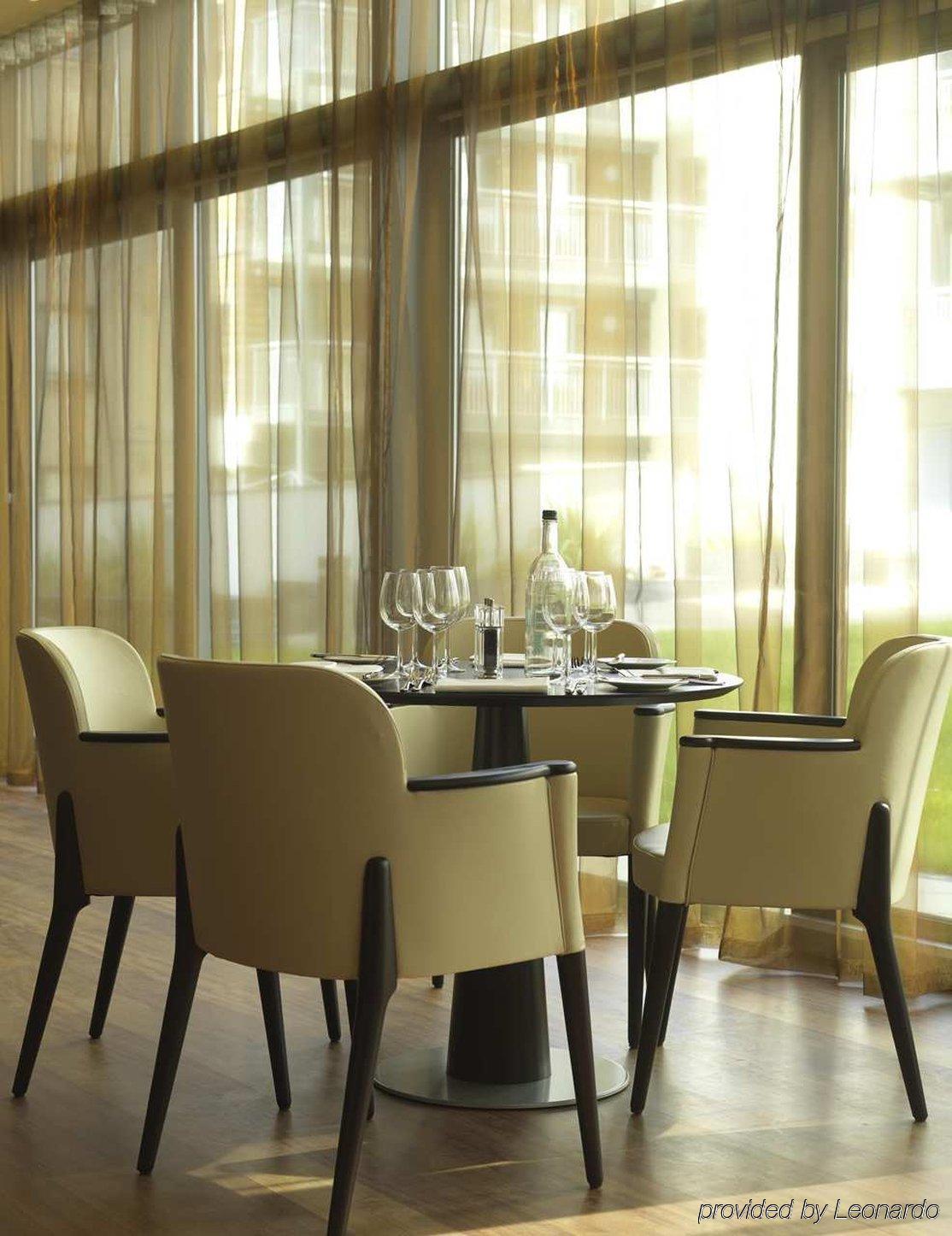 Hilton Garden Inn Aberdeen City Centre Екстер'єр фото
