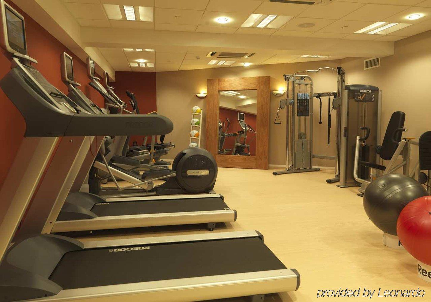 Hilton Garden Inn Aberdeen City Centre Зручності фото