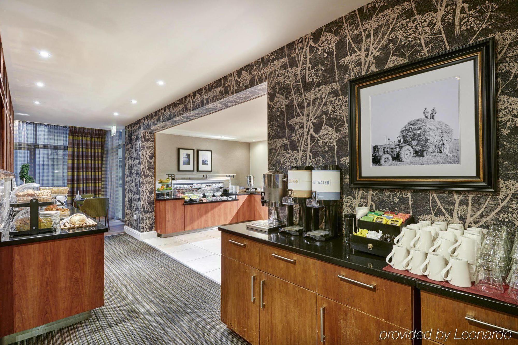 Hilton Garden Inn Aberdeen City Centre Екстер'єр фото
