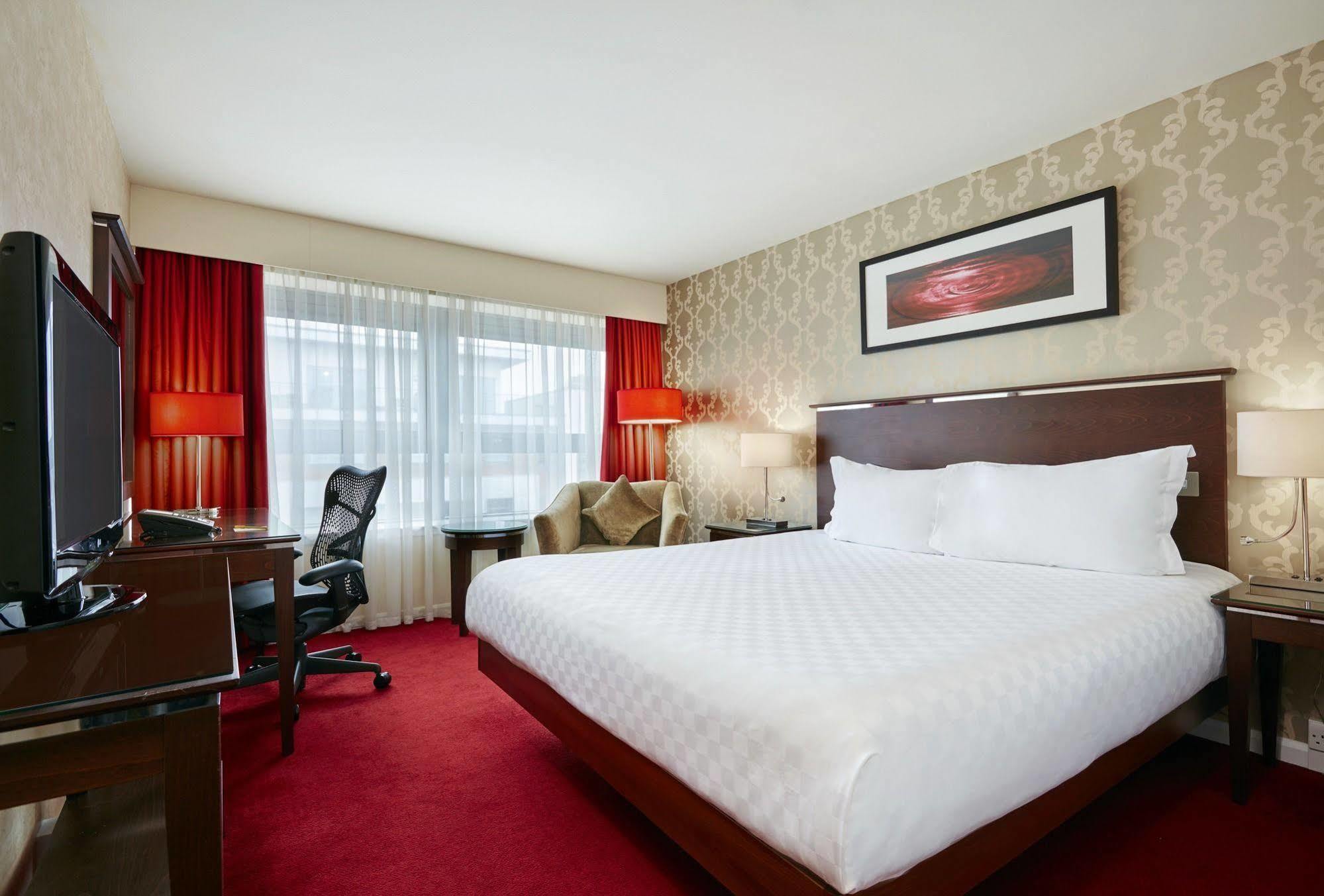 Hilton Garden Inn Aberdeen City Centre Екстер'єр фото