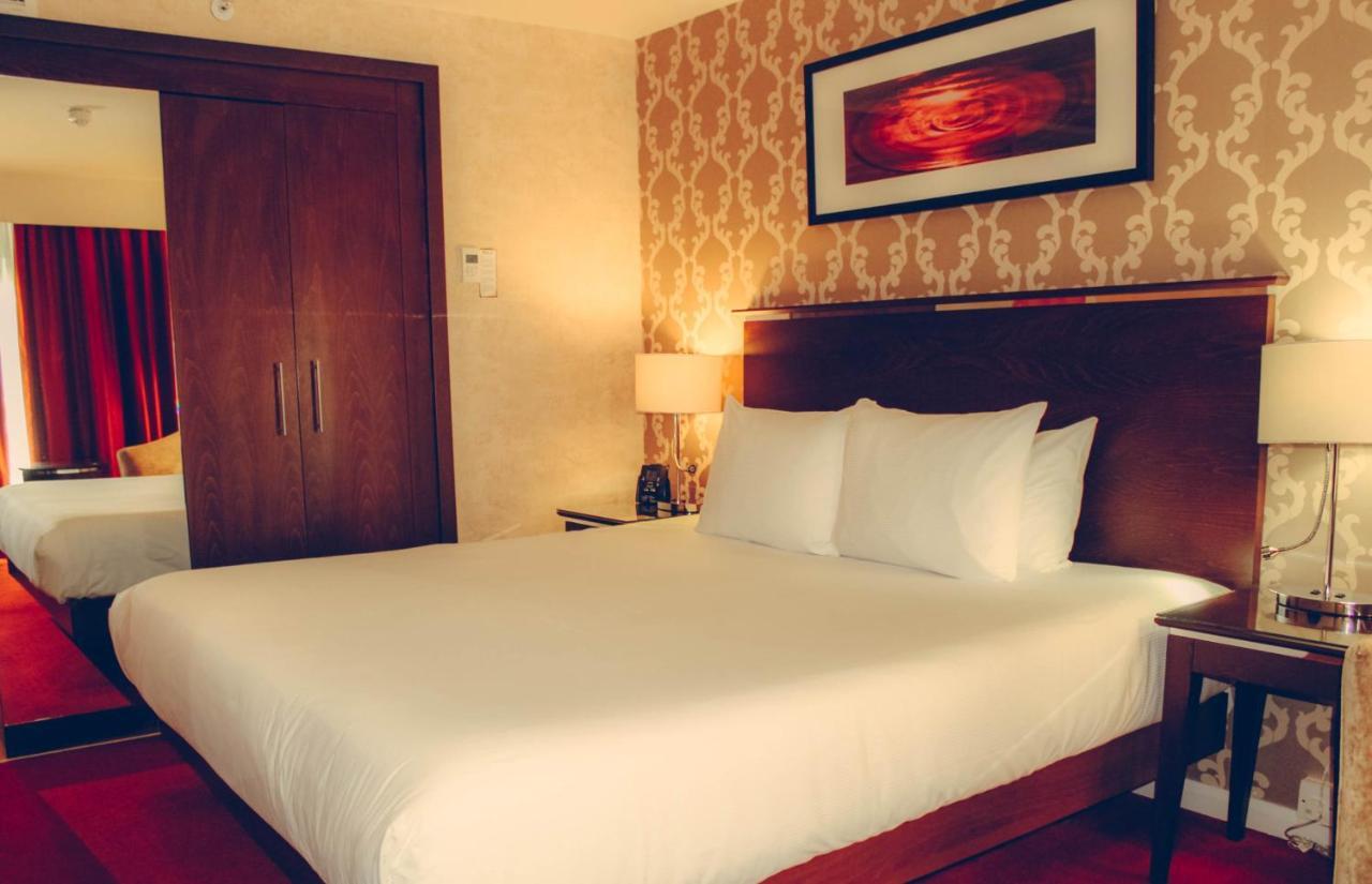 Hilton Garden Inn Aberdeen City Centre Екстер'єр фото